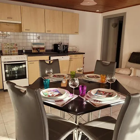 Centfontaines Apartment