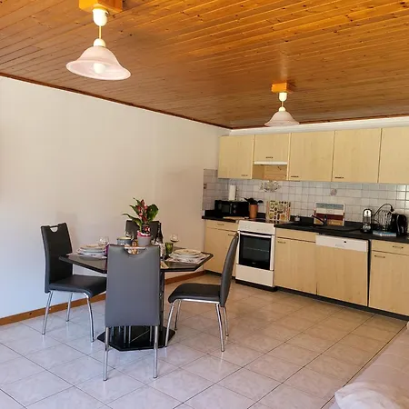 Centfontaines Apartment *