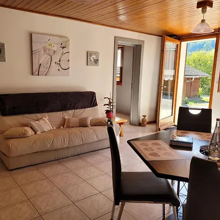 Centfontaines Apartment